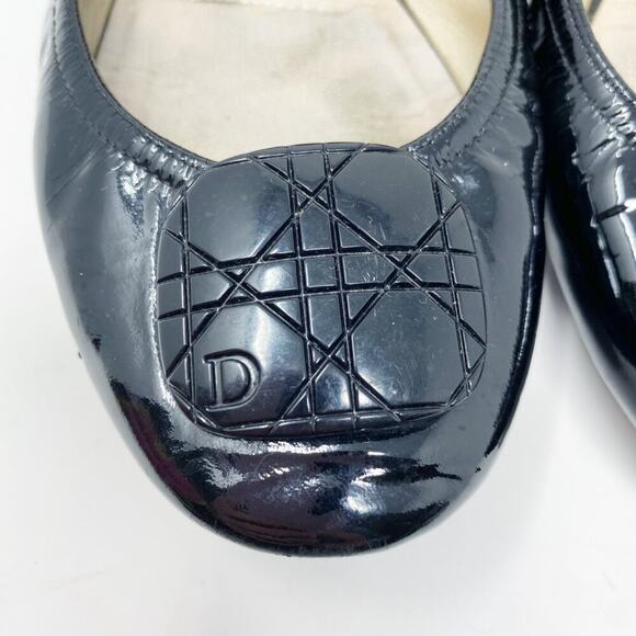 Dior Black Patent Leather Ballet Flats Women's Size 7.5 GUC - Picture 3 of 9